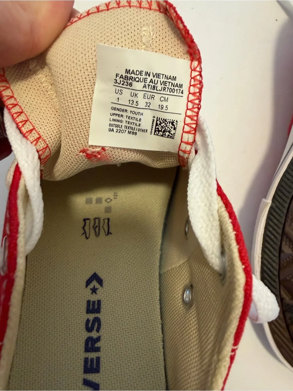 Converse Chuck Taylor All Star Low Top Red Size 1